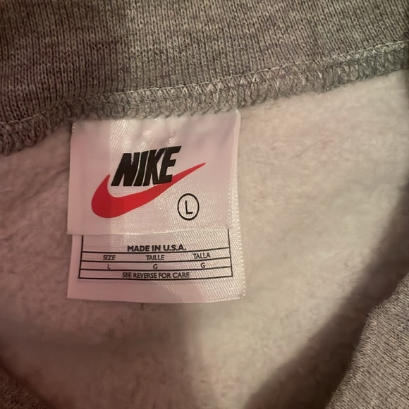 Vintage Nike Grey Sweatshirt - Picture 7 of 7